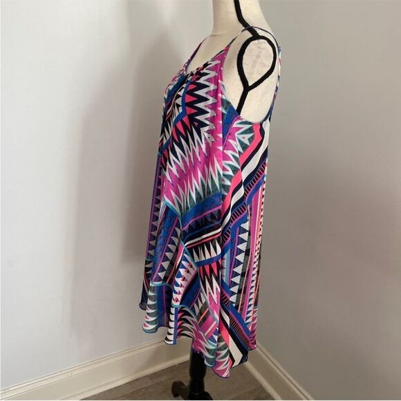 Express Sleeveless Pleated Mini Dress sz Medium Geometric Pink Blue Flowy Swing - Picture 6 of 12